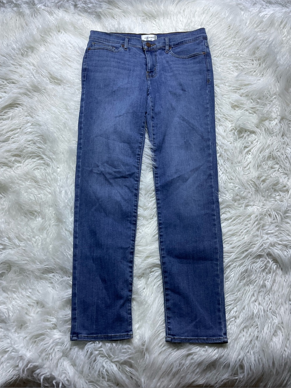 FRAME Jeans in Disarm